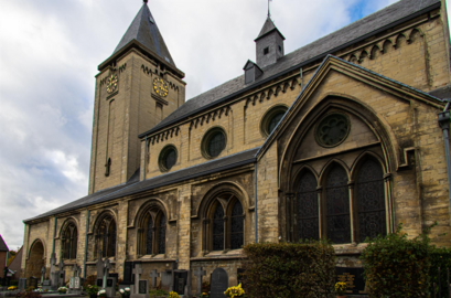 Nederrijnse Laat-Romaanse stijl, Sint-Janskerk, Nieuwstadt